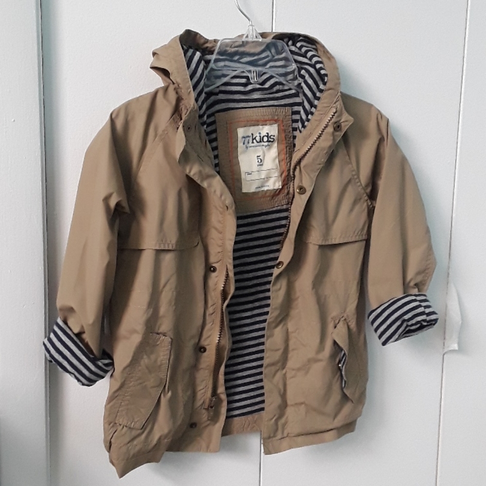 Jacket - Picture 2 of 4